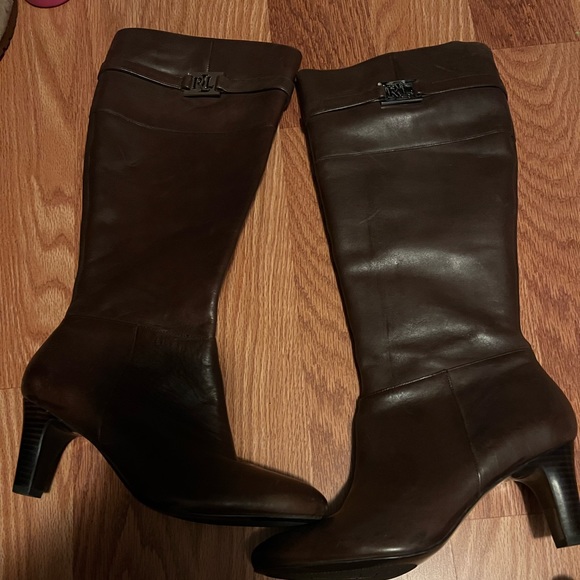 Sold  RLL brown boots  never been used just try on - Picture 2 of 3